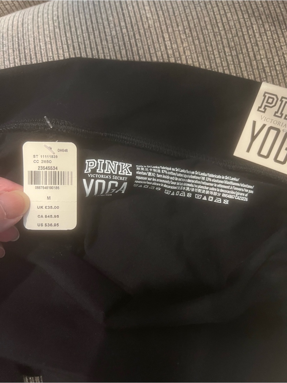 PINK Victoria's Secret Yoga Women’s Black Foldover Flare - Regular Leggings - Picture 5 of 7